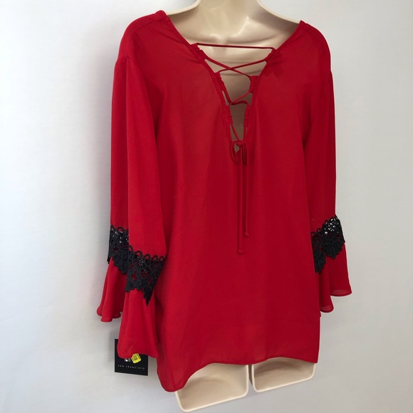 NWT I.N. San Franscisco Red Back Lace Top - Picture 11 of 16